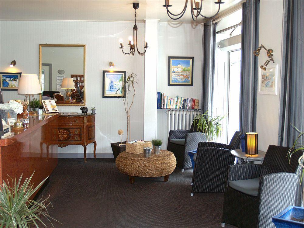 Hotel Central Pau Eksteriør billede