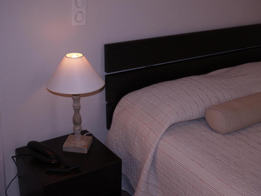 Hotel Central Pau Værelse billede