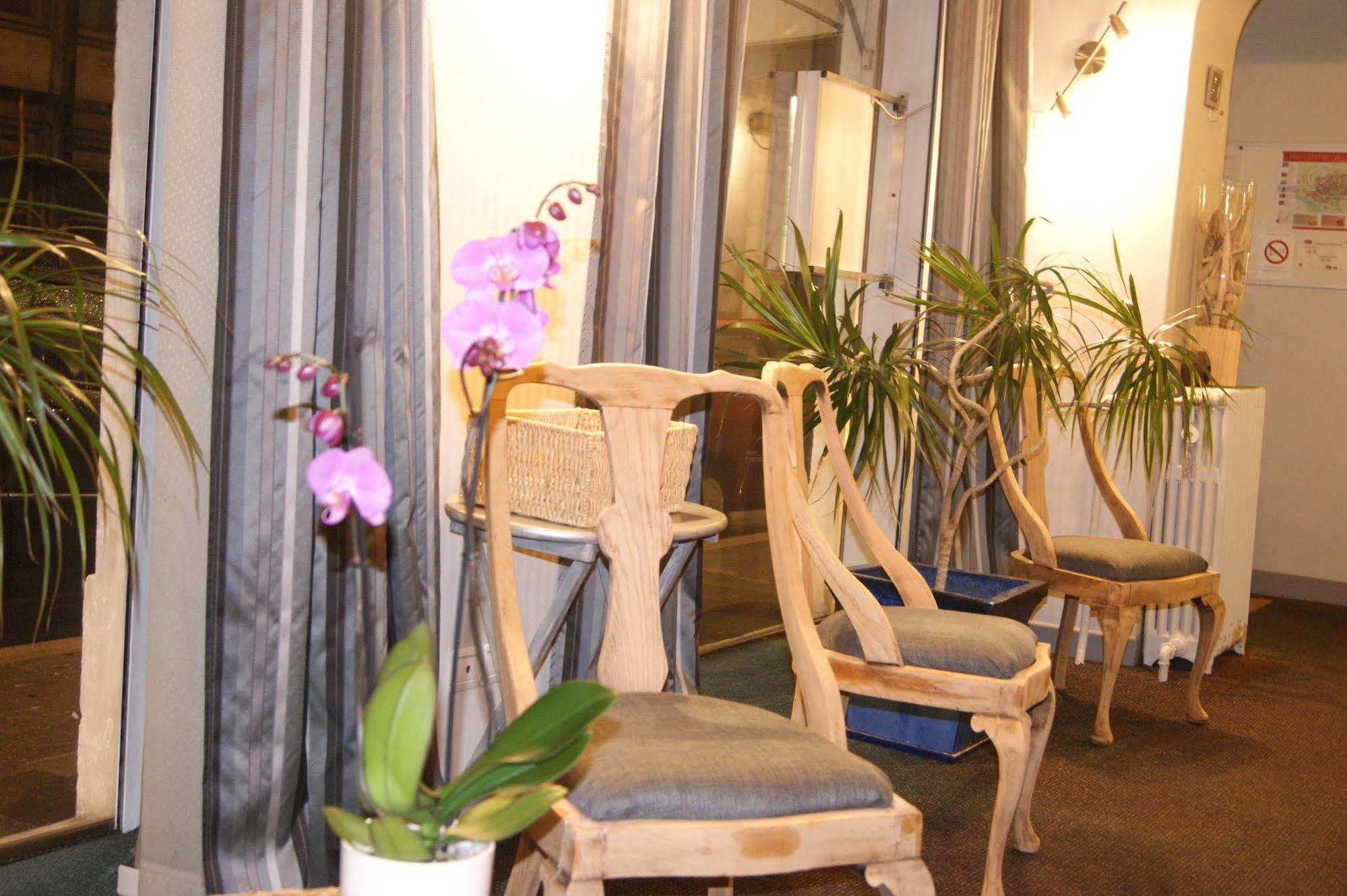 Hotel Central Pau Eksteriør billede